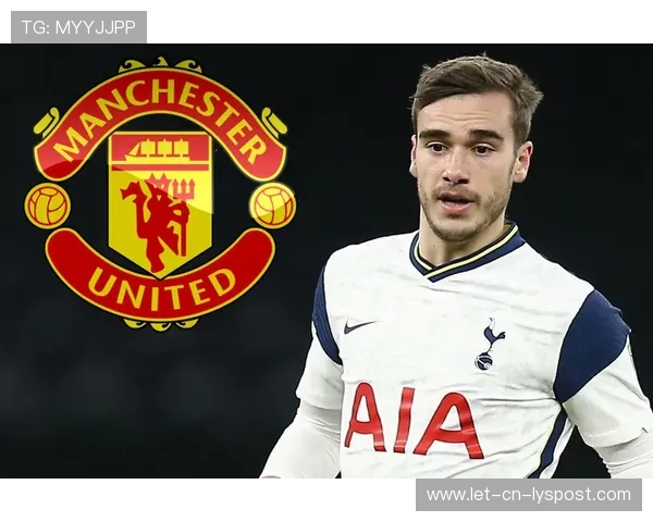 曼联球迷集体请愿，要求立即签下意甲铁卫，曼联why always us