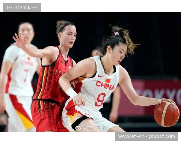 新疆女篮逆袭成功，苏力娜三分球致命一击定胜负